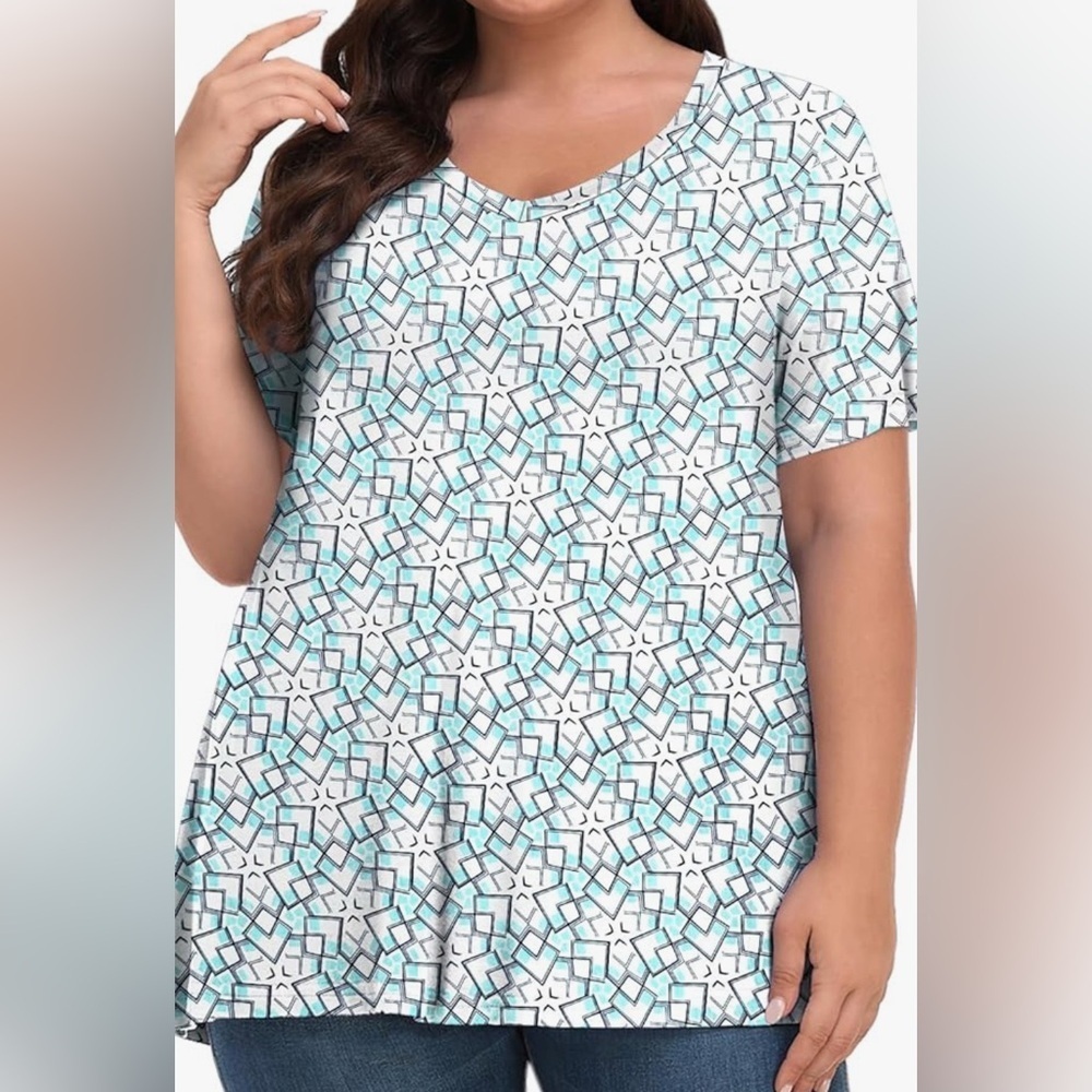 New- 4XL Geometric Patterned V-Neck 
Short Sleeve Tunic Floral Loose Fit Blouse